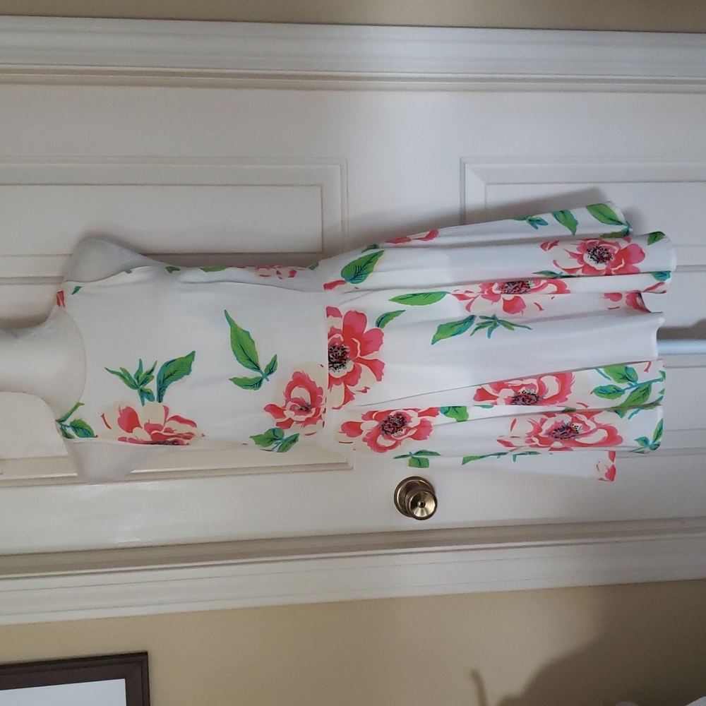 Yumi Kim Ivory Floral 100% Silk Dress Size Small